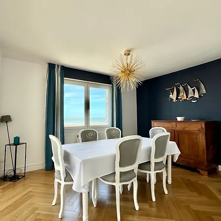 Reve Bleu Apartment *